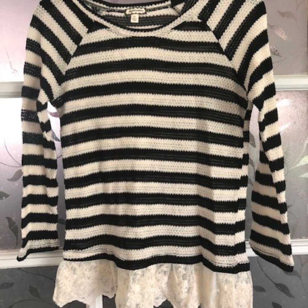 Black and White Stripe Sweater Top w/Lace Detail